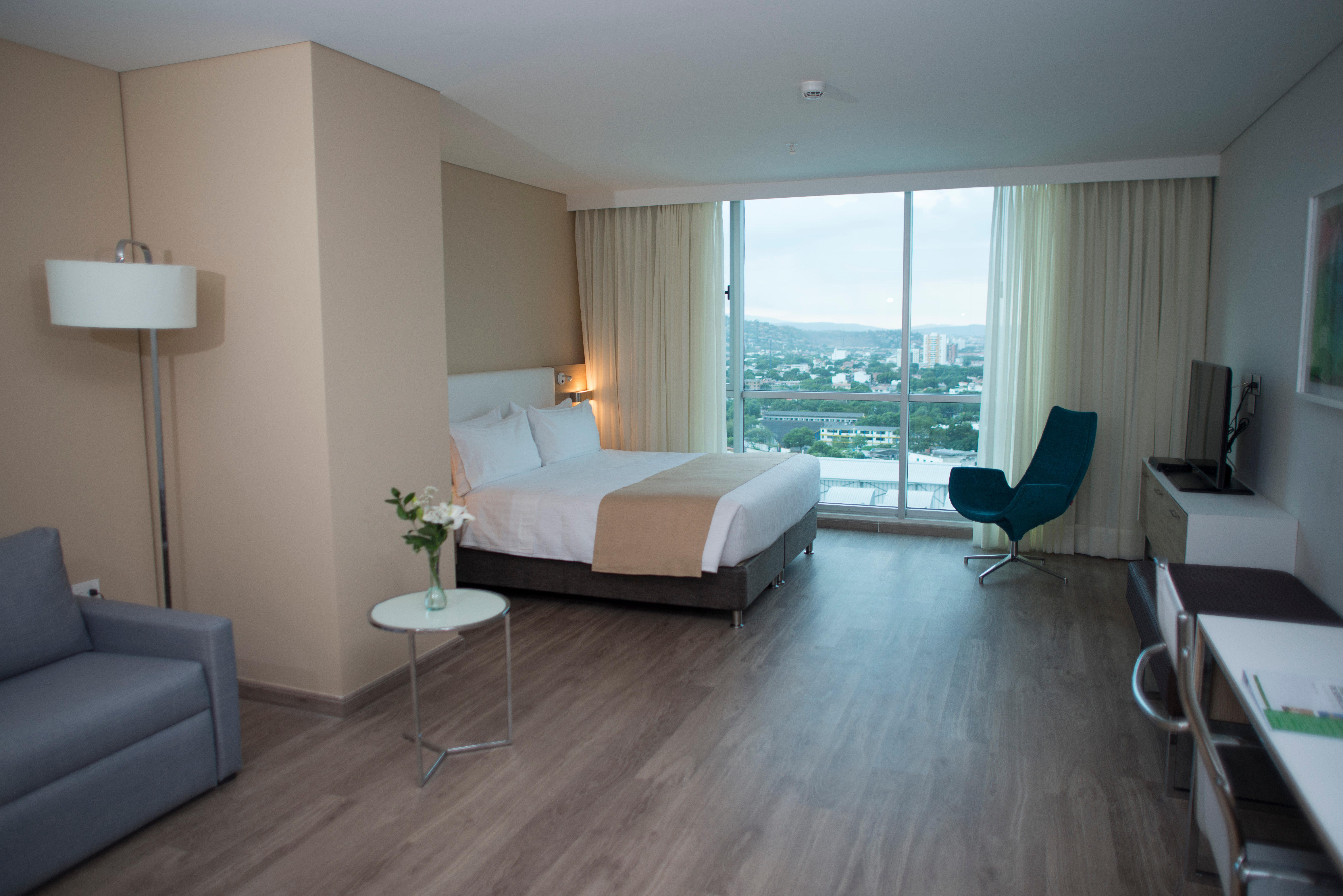 Holiday Inn Cucuta By Ihg Exterior photo