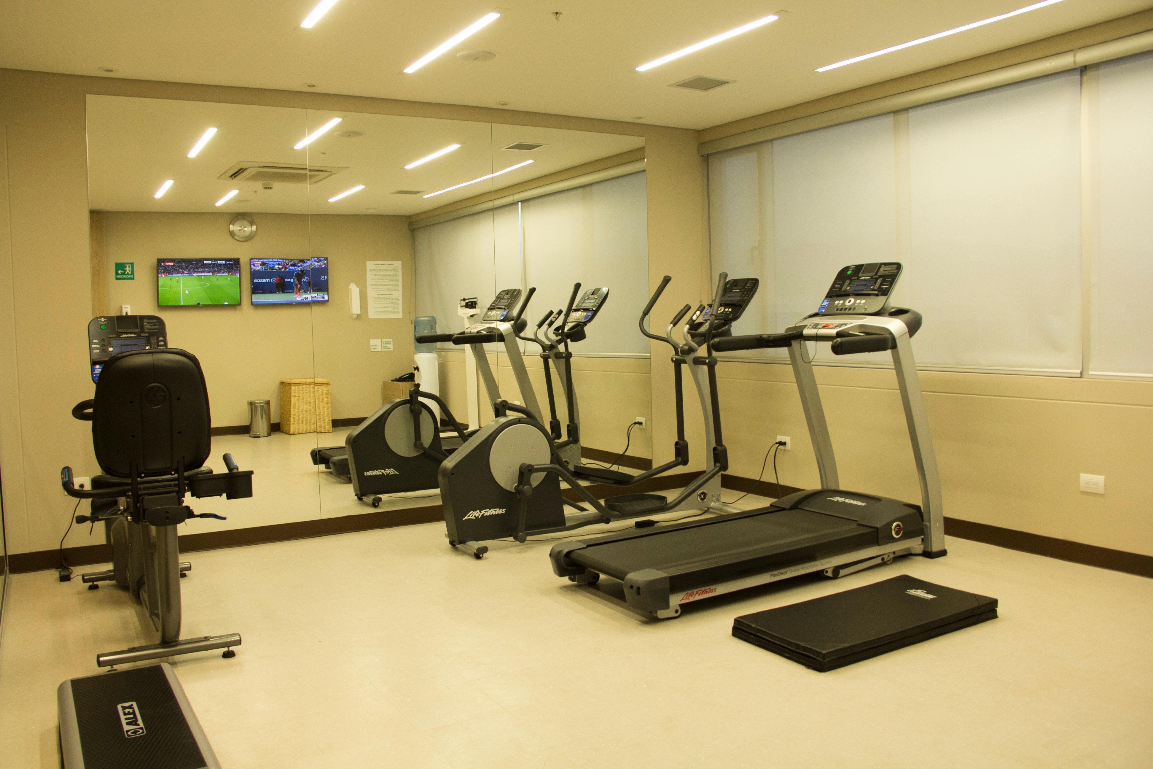 Holiday Inn Cucuta By Ihg Exterior photo The gym at the hotel