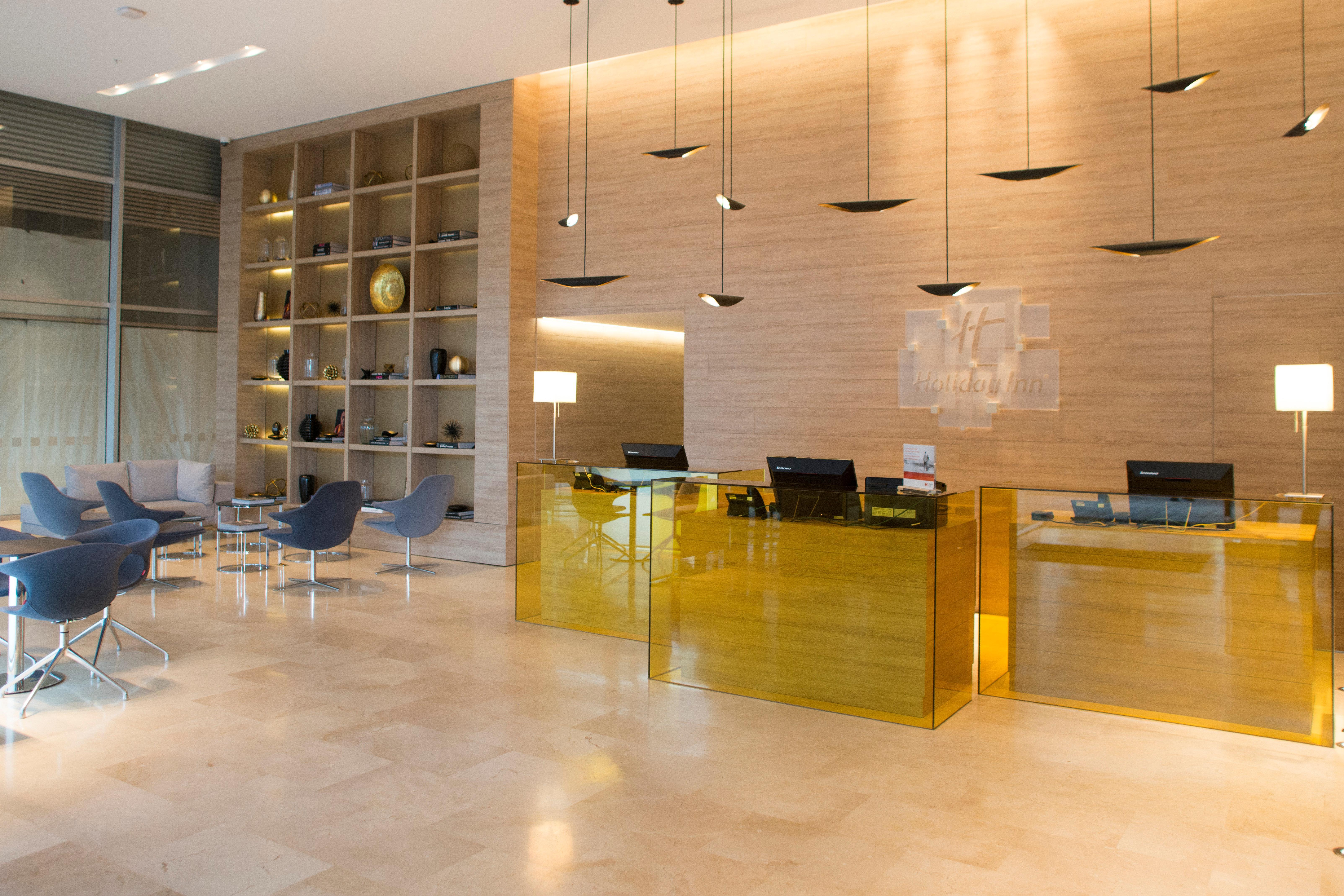 Holiday Inn Cucuta By Ihg Exterior photo The lobby of the hotel
