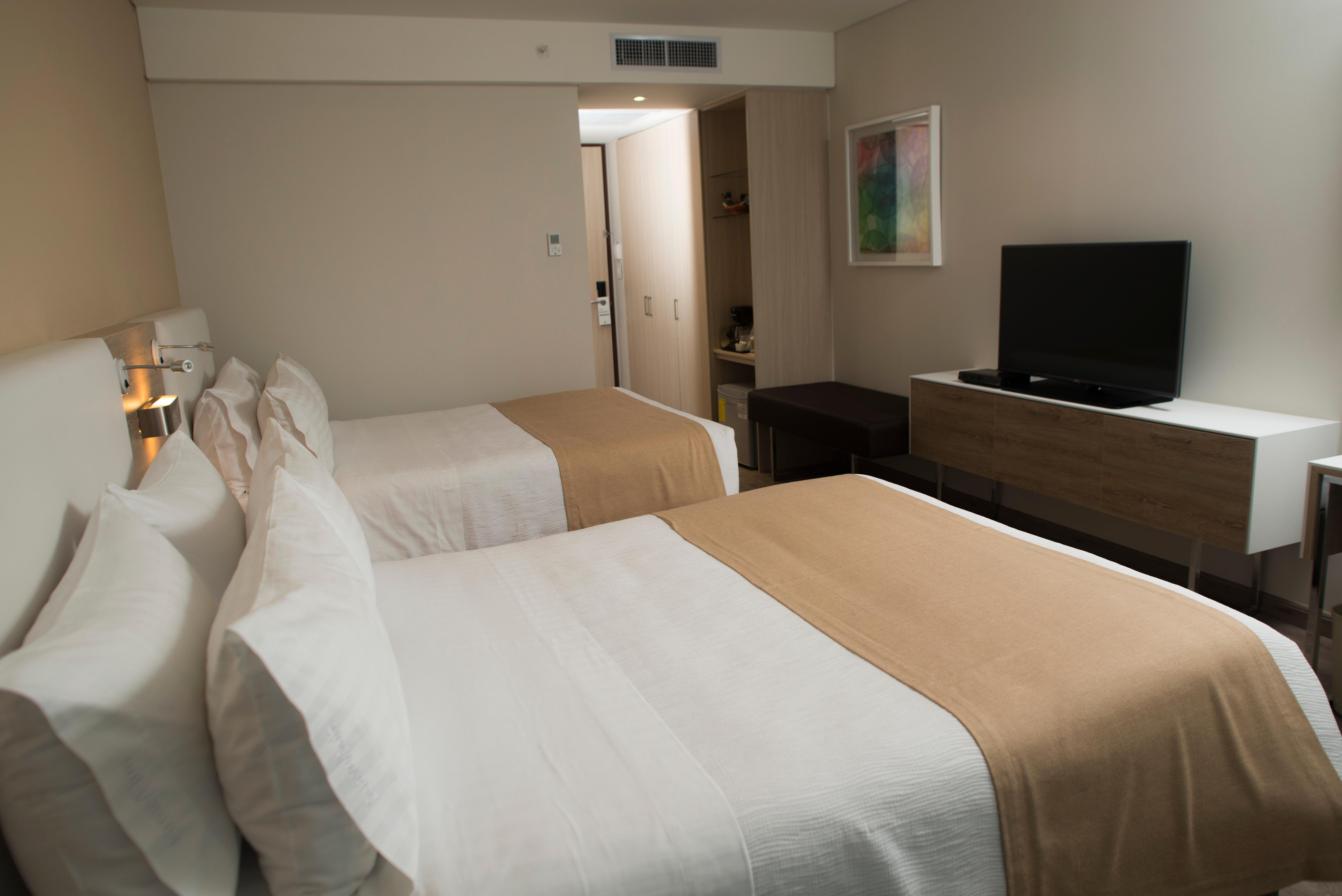 Holiday Inn Cucuta By Ihg Exterior photo A room at the hotel